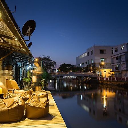 Canale Hostel Bangkok Bagian luar foto