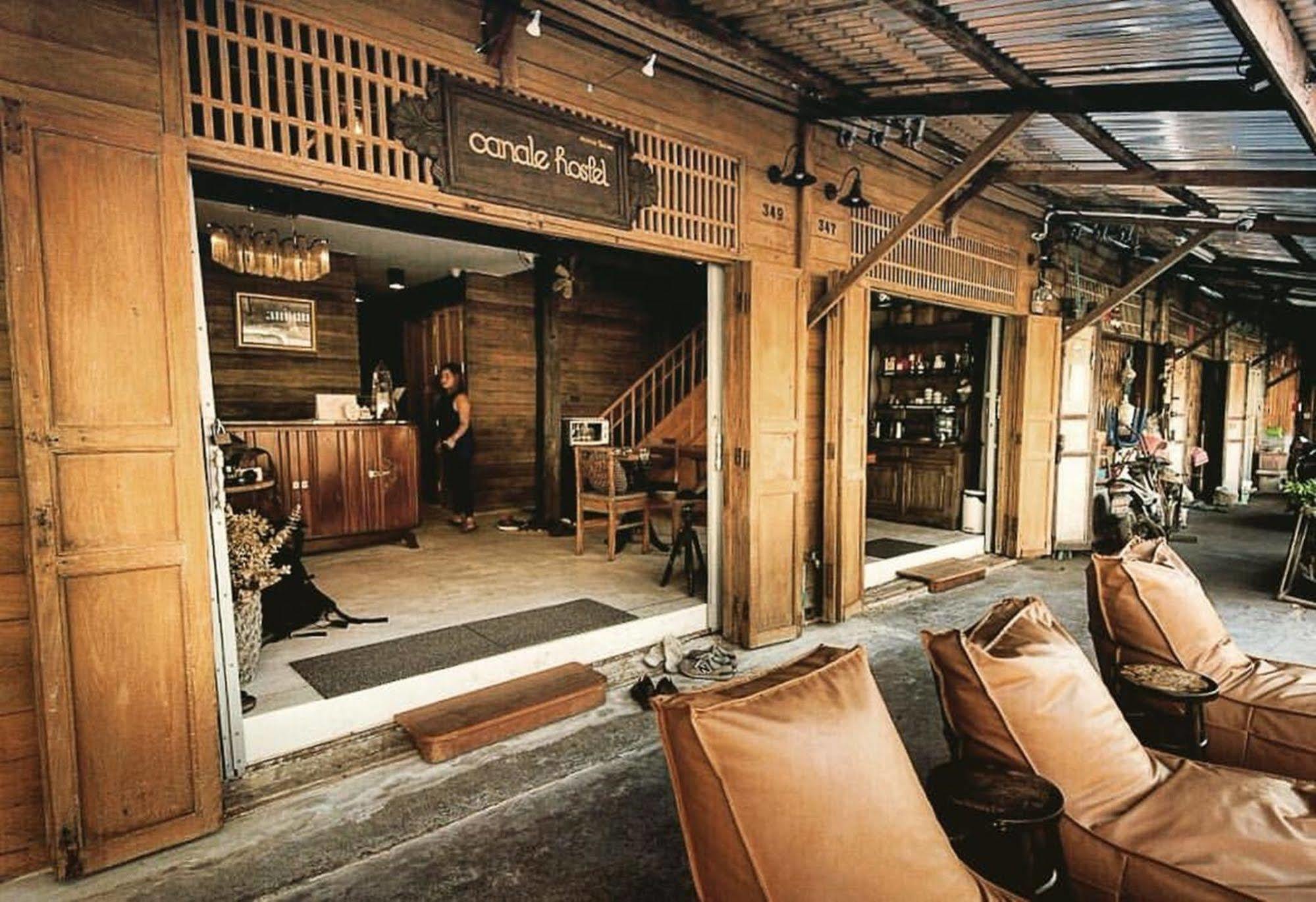 Canale Hostel Bangkok Bagian luar foto
