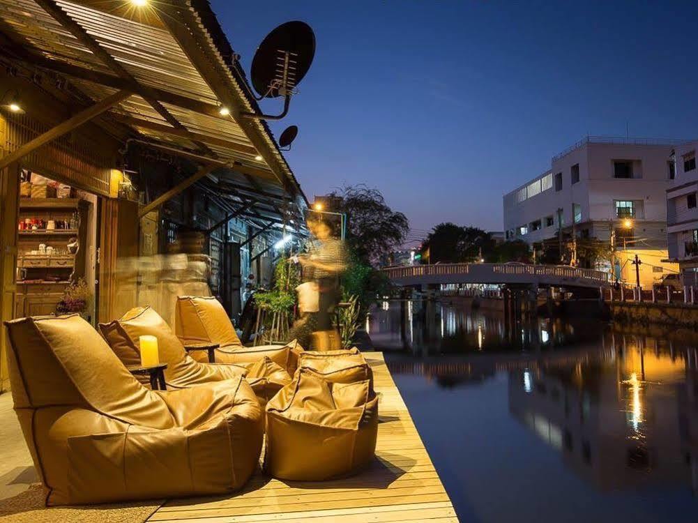 Canale Hostel Bangkok Bagian luar foto