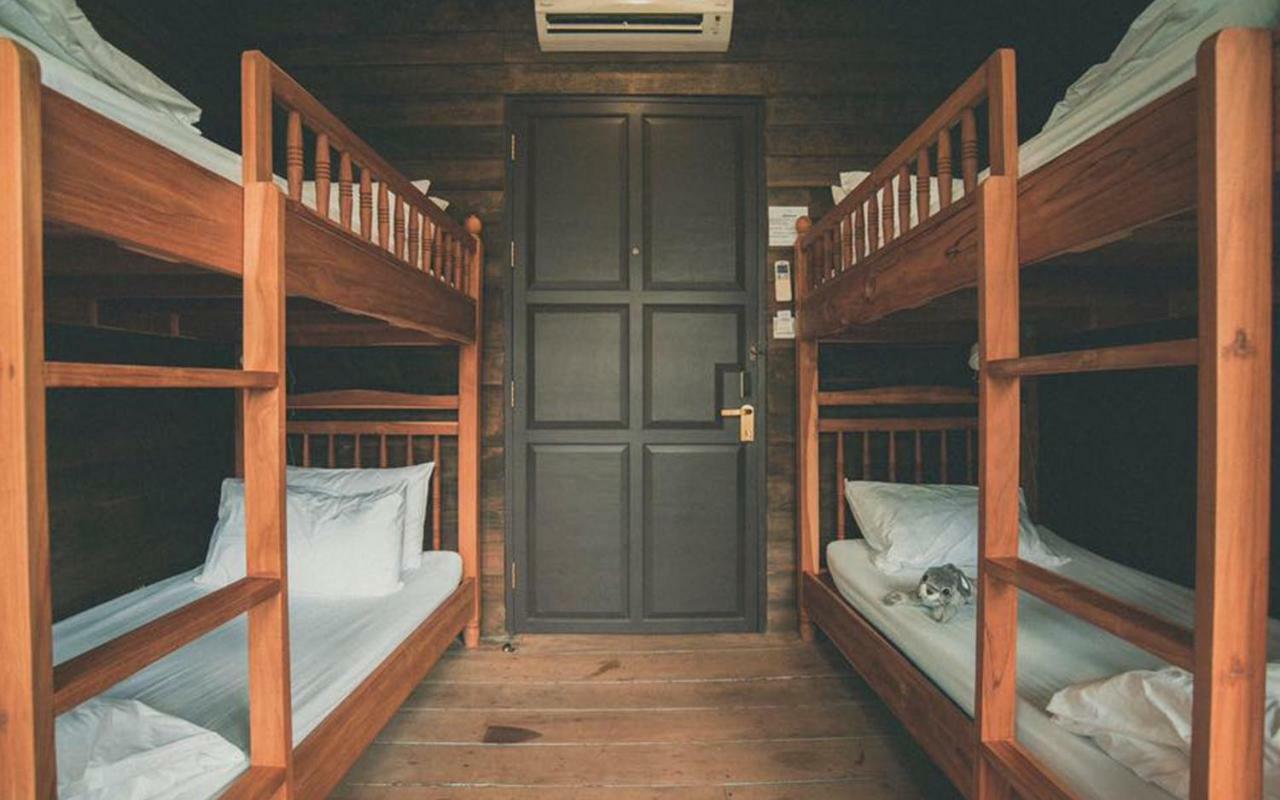 Canale Hostel Bangkok Bagian luar foto